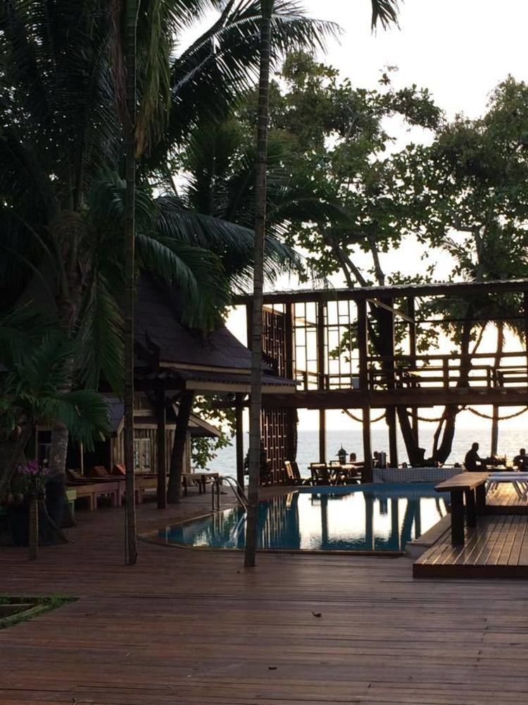 Apple Beachfront Resort Trat Eksteriør billede